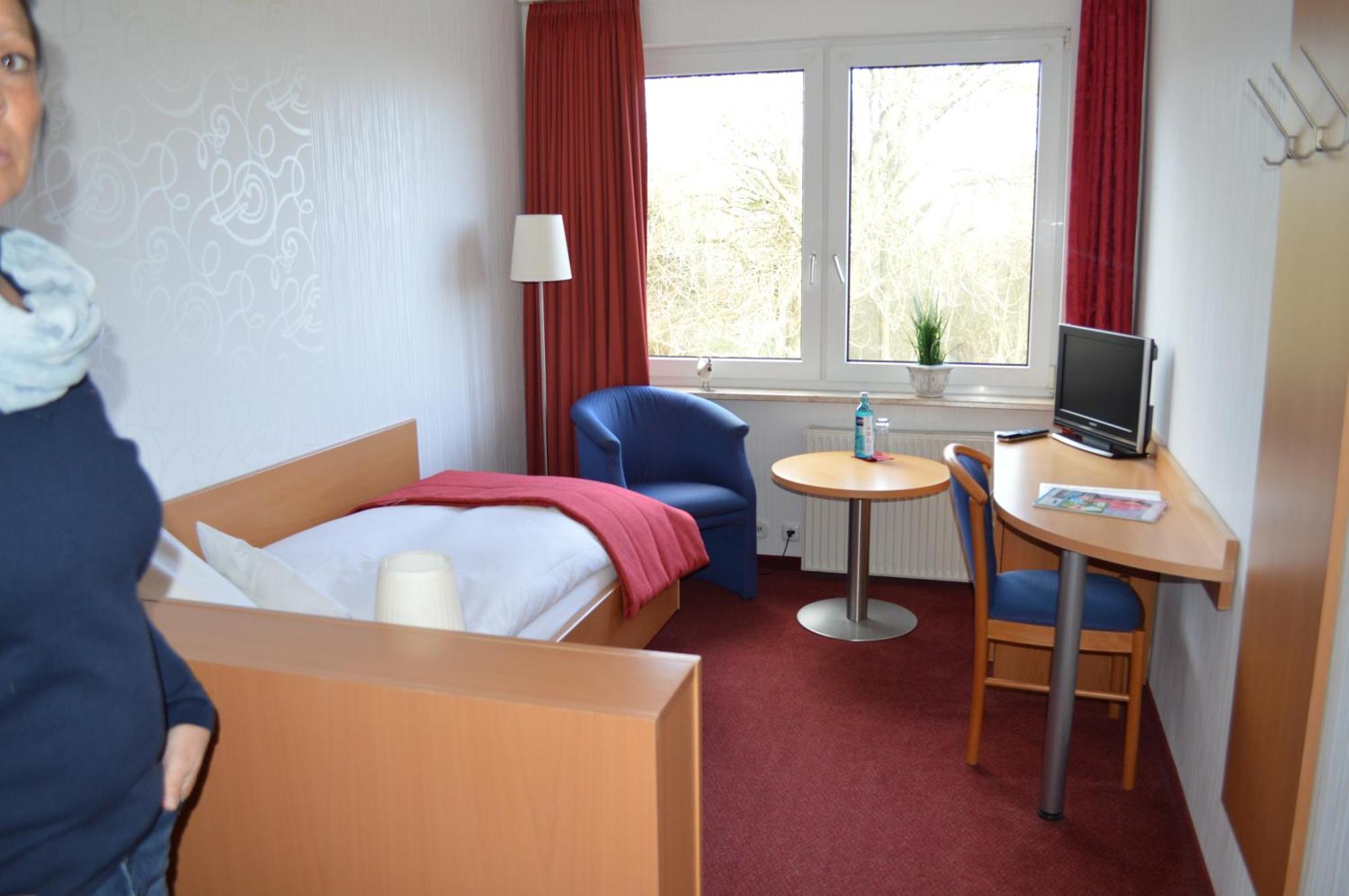 Kirchspielkrug Landhotel & Restaurant Westerhever Room photo